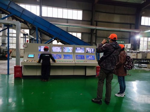 參觀(guān)環(huán)保工廠(chǎng) 觀(guān)摩水土保護(hù),昆明走進(jìn)自然的公益活動(dòng),豐富